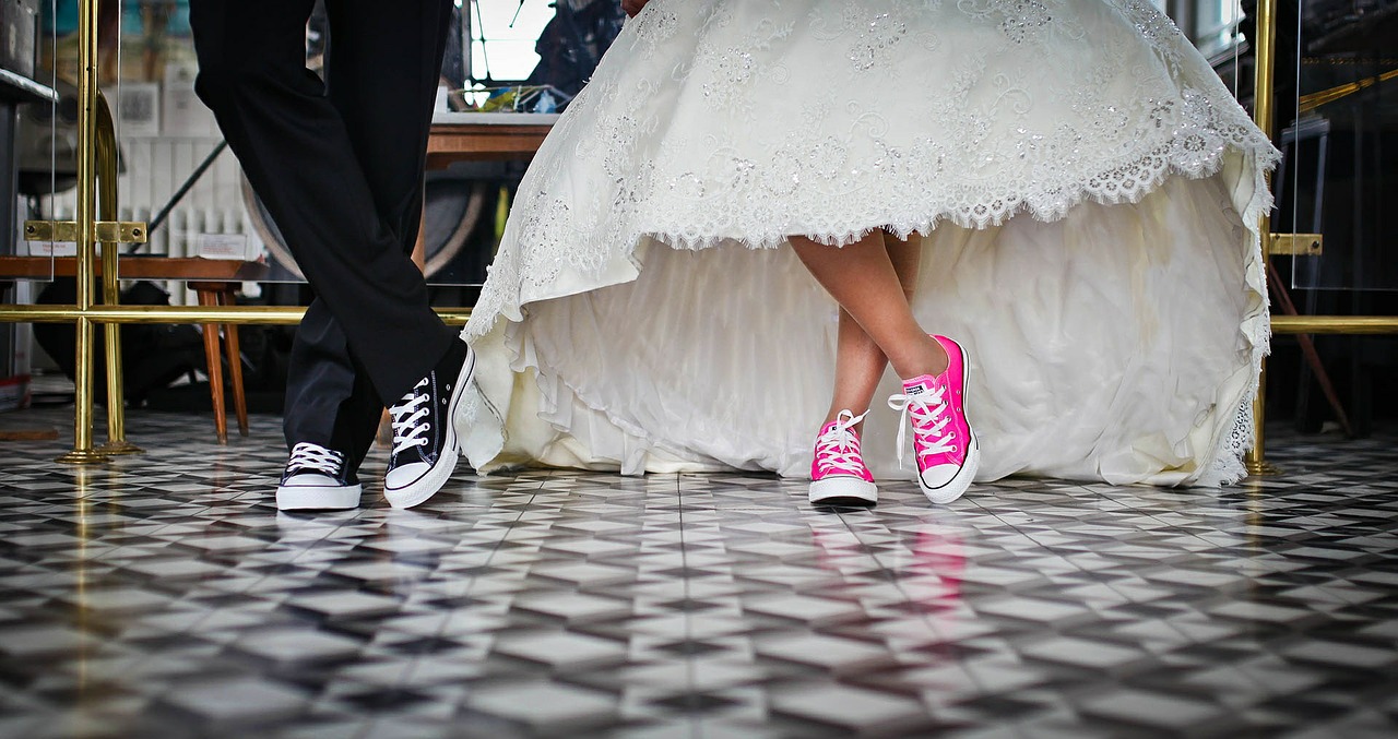 5 increíbles ideas de pasteles de boda civil sencillos